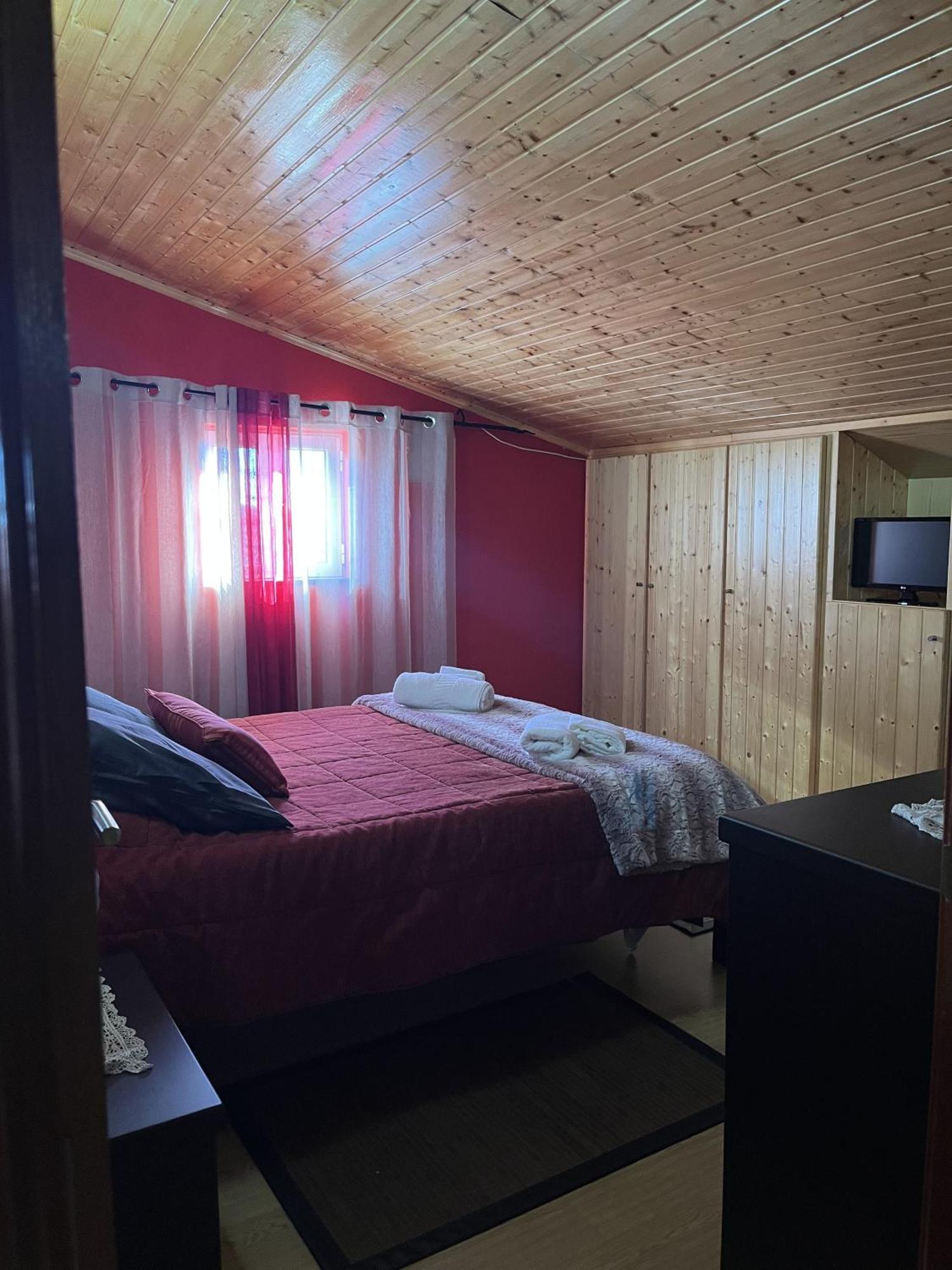 Casa Dos Pinheiros - Serra Da Estrela Penhas da Saúde Buitenkant foto